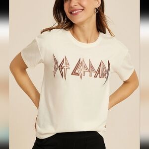 Def Leppard Relaxed Fit Graphic Tee Sz. Large Maurice